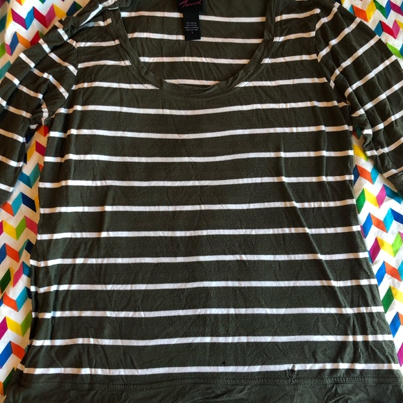 torrid Tops - Vintage Torrid Olive Green Striped 3/4 Sleeve Top